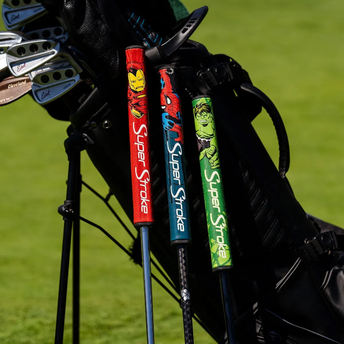 SUPERSTROKE MARVEL TOUR 2.0 (HULK) + BALL MARKER